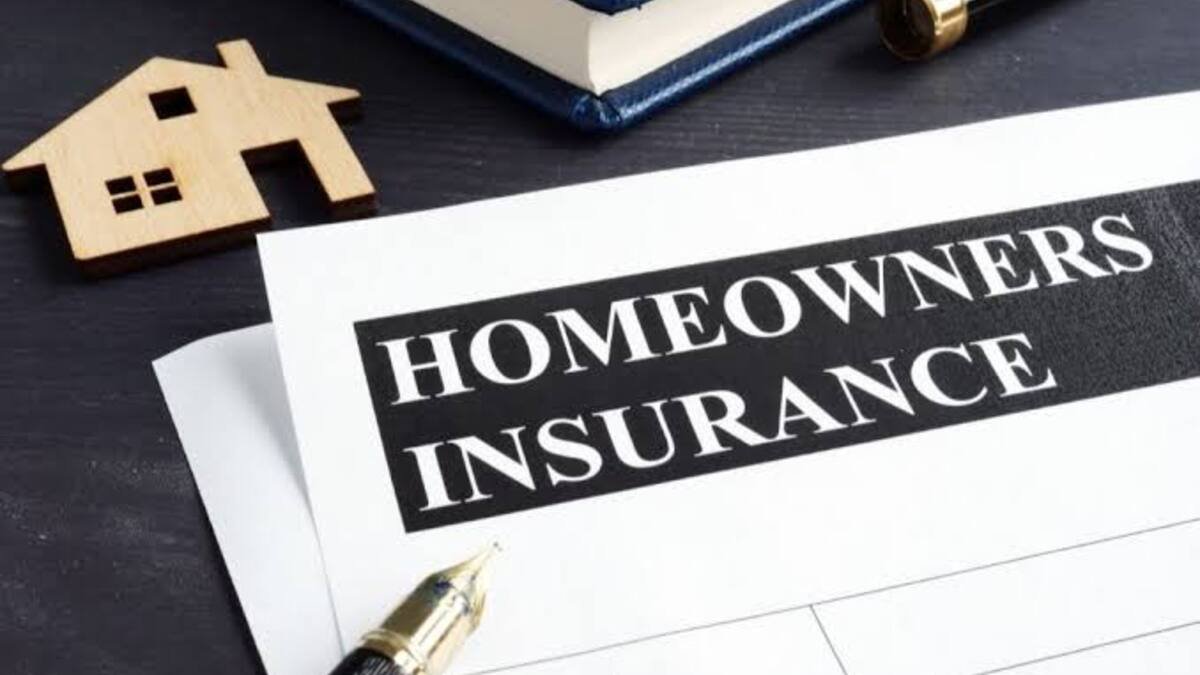 What Are Homeowners Insurance Endorsements & Floaters? What Are Homeowners Insurance Endorsements & Floaters?