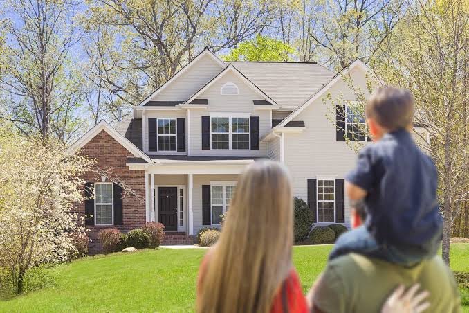 Steps to Finding the Right Homeowners Insurance Policy and Mistakes to Avoid in the Process Steps to Finding the Right Homeowners Insurance Policy