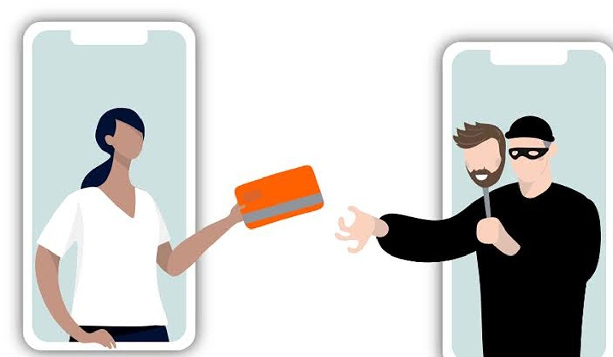 Romance Scams: How to Spot and Avoid Them romance fraud