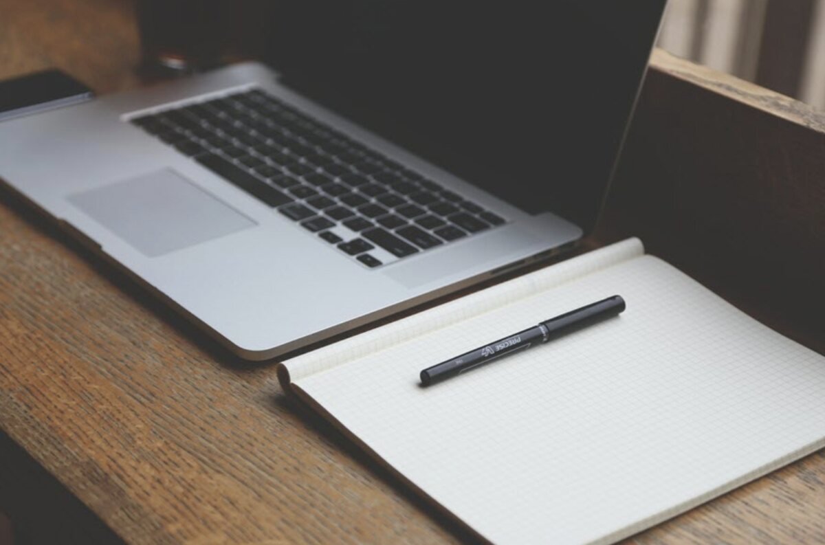 MacBook Pro Cursor Stuck? 6 Solutions to the Problem Clean trackpad of Mac Computer