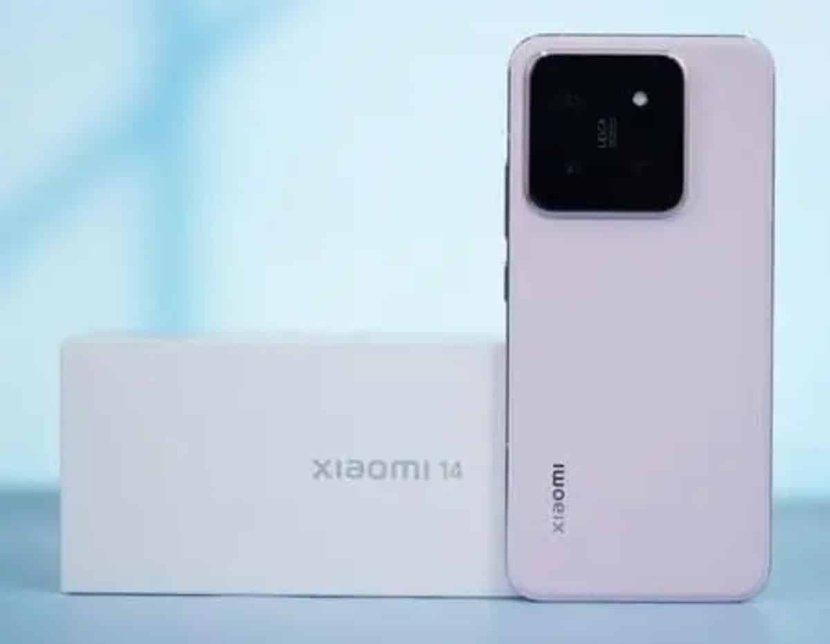 Xiaomi HyperOS 2.2 stable build starts rolling out with the new Status Bar Xiaomi HyperOS 2.2 stable